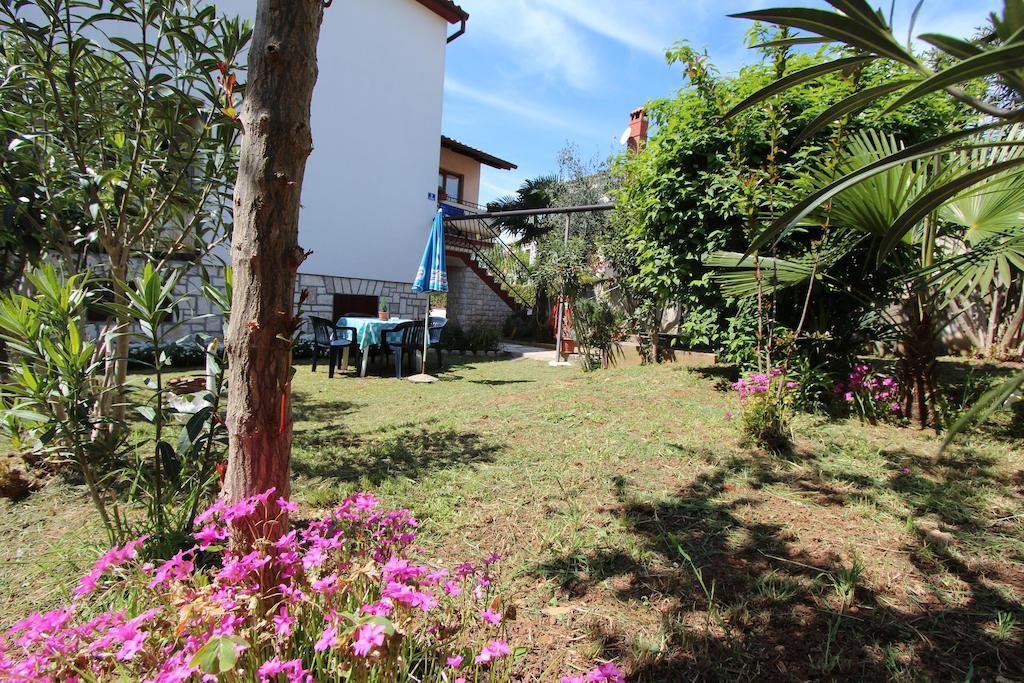 Apartments And Room Silvana Rovinj Eksteriør bilde