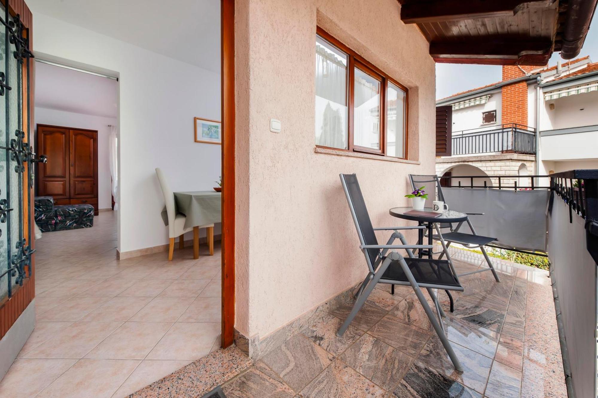 Apartments And Room Silvana Rovinj Eksteriør bilde
