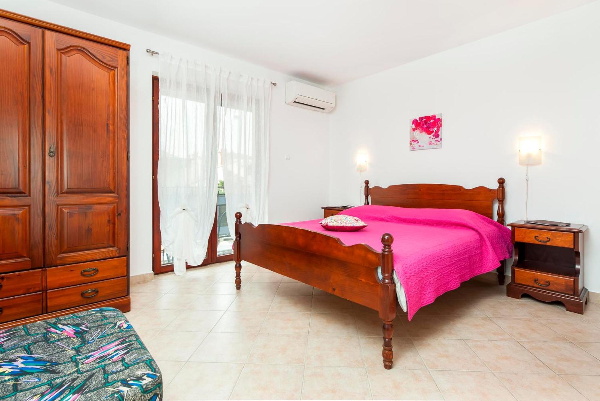 Apartments And Room Silvana Rovinj Eksteriør bilde